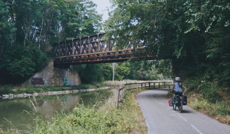 Tour de bourgogne à vélo, à travers les vignobles